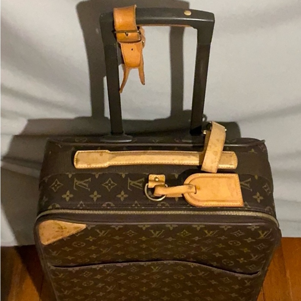 Authentic Louis Vuitton Pegase 55 Rolling Luggage-Heavily Used/Priced According - Picture 3 of 16